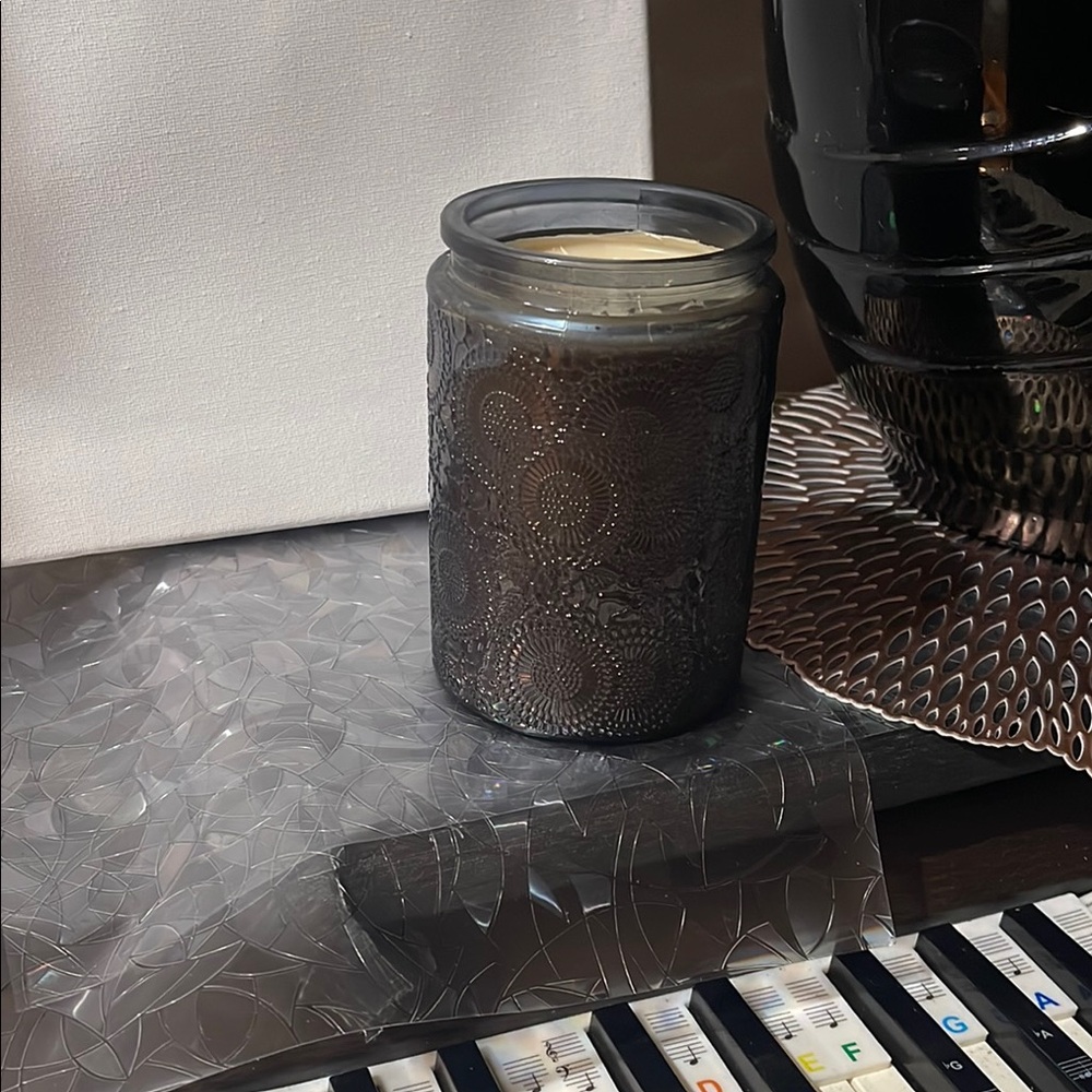 Elegant Black Candle Jar